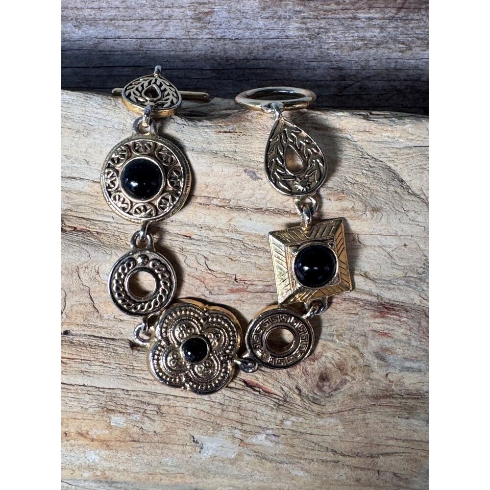 Vittorio Gold Tone Bracelet with Black Cabochons Ornate Medallion Link Design - Picture 5 of 6